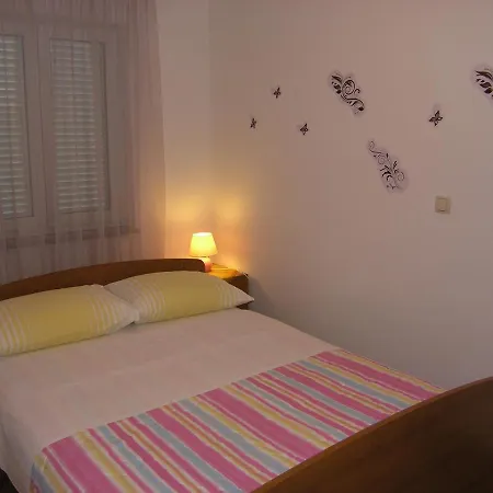 Apartments Biljana For Relaxing Holidays In Baska Baska (Krk) Exterior photo