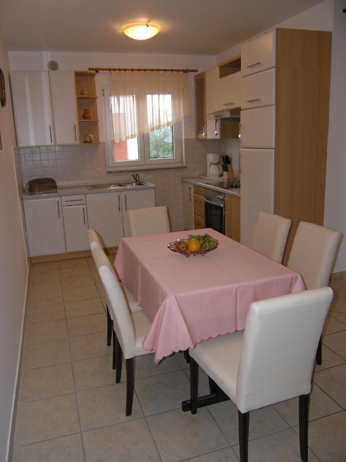 Biljana For Relaxing Holidays In *